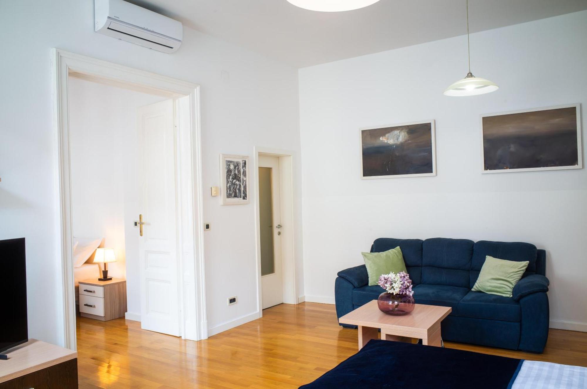 Apartment Korina - City Center Zagreb Buitenkant foto